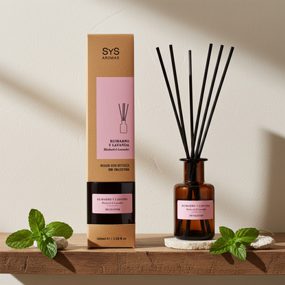 Mikado Geurstokjes Rabarber &amp; Lavendel 100 ml – Frisse &amp; Rustgevende Huisgeur | SYS Aromas 1991