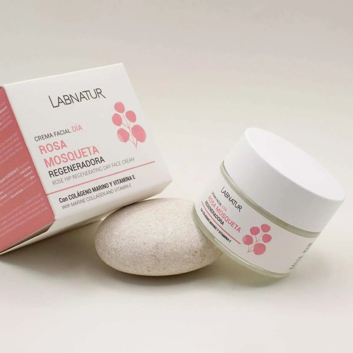Gezichtscrème | First Aid Beauty Rozenbottel – Ultra Repair Crème, Intense Hydratatie met Bio Rozenbottelolie, Klinisch Bewezen om de Huidbarrière in 7 Dagen te Versterken &amp; Helpt bij het Verlichten van Eczeem, Luxe Hydraterende Crème. 50 ml Labnatur Nederland
